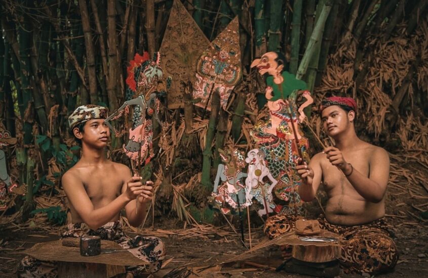 Wayang Kulit: Das mystische Schattenspiel und seine verborgene Symbolik